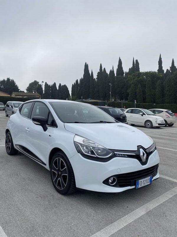 Renault Clio 1.2 75CV 5 porte Duel