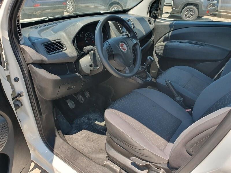 FIAT Doblò 1.6 MJ 105CV Cargo Scaffali B&M 09.2014