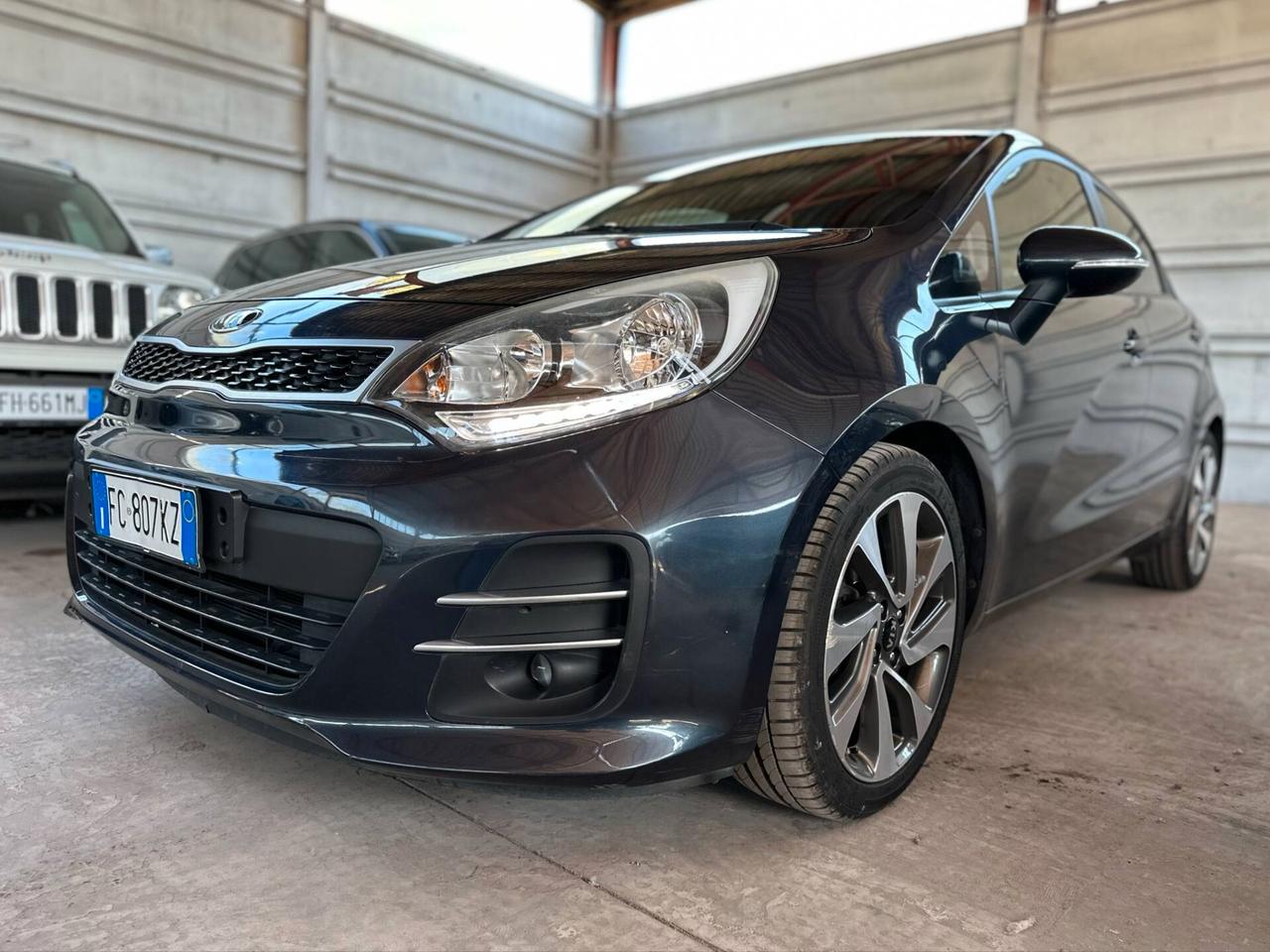 Kia Rio 1.2 CVVT 5p. Cool