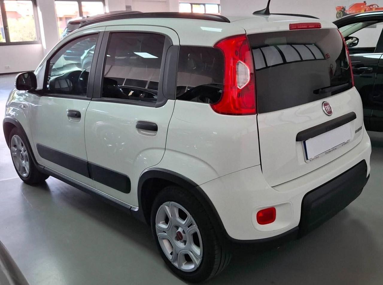 Fiat Panda 1.0 hybrid Vetri oscurati 5posti
