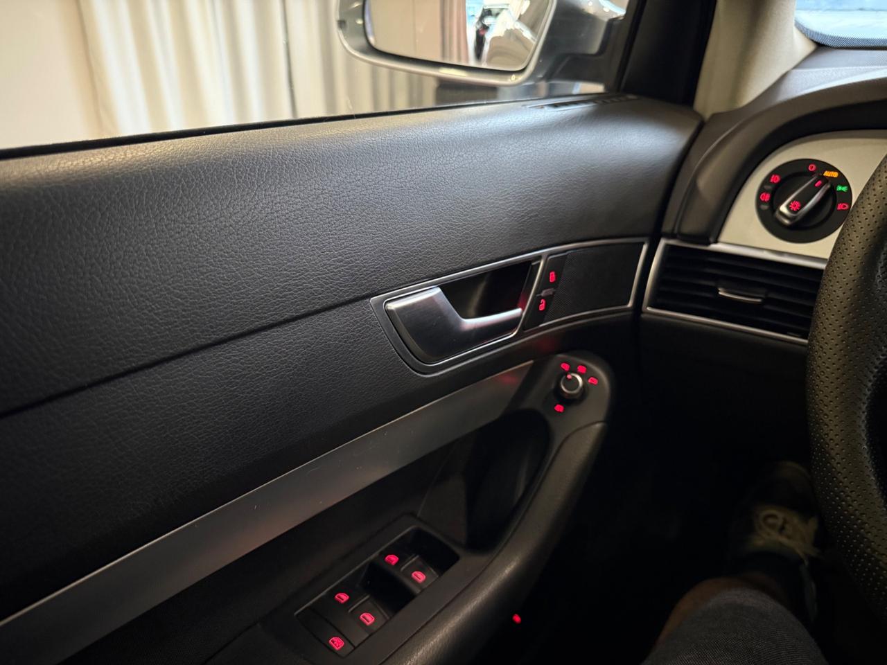 Audi A6 3.0 V6 TDI 240 CV F.AP. quattro tiptronic Ambiente
