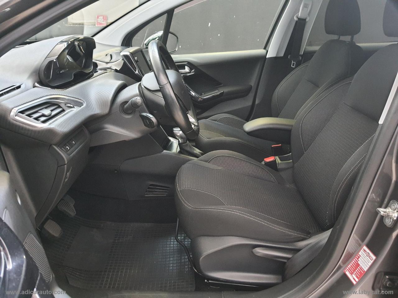 PEUGEOT 208 PureTech 82 S&S 5p. Allure