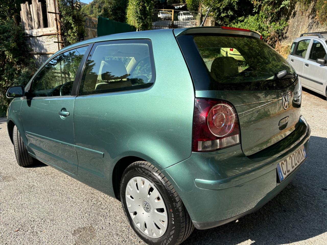 Volkswagen Polo 1.2/64CV 12V 3p. Trendline