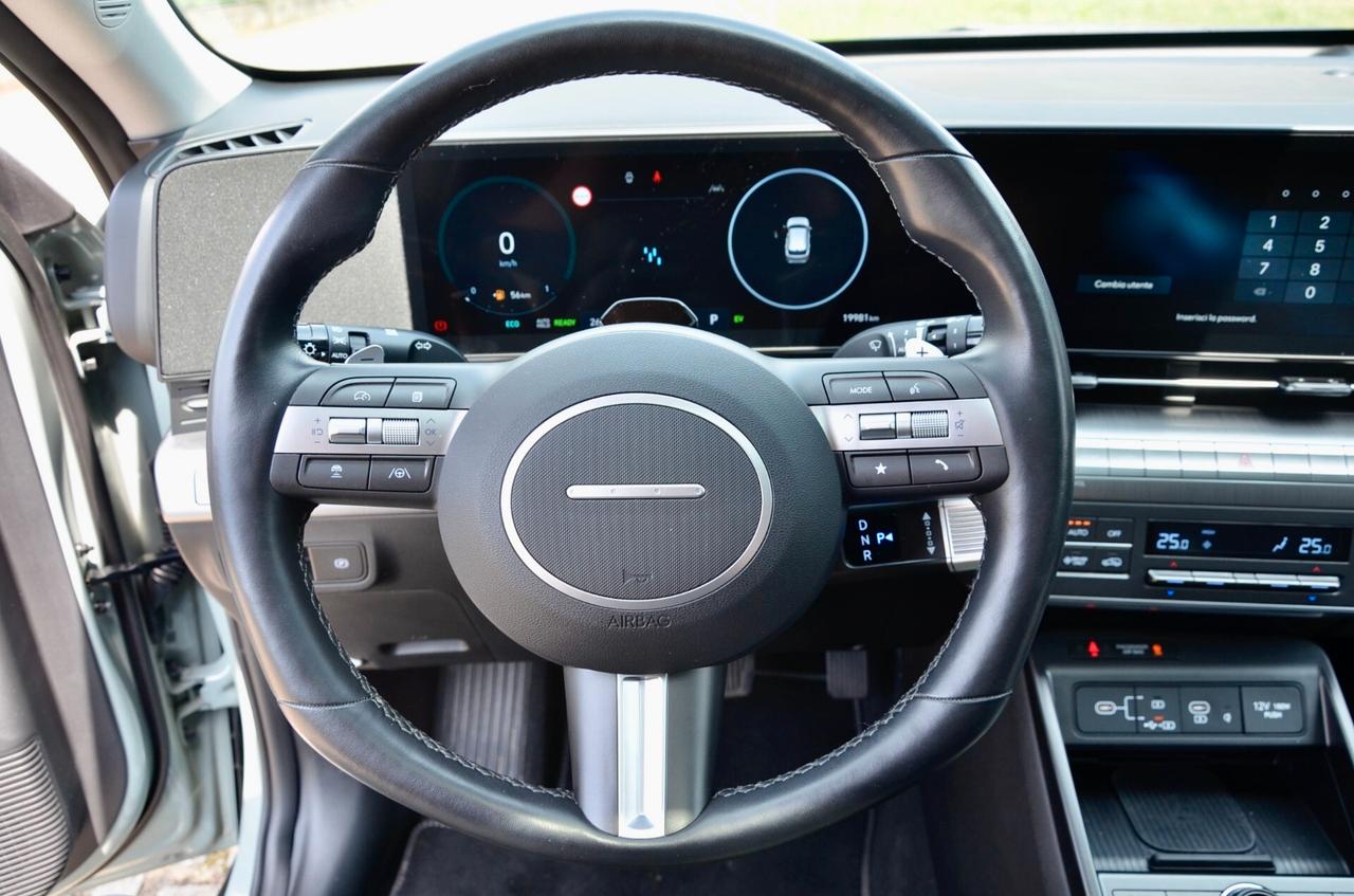 HYUNDAI KONA 1.6 GDI HEV X CLASS TECH PACK 2wd 141cv DCT, UFF ITALIANA, EURO 6D, FULL OPTIONAL, GARANZIA HYUNDAI, SERVICE UFFICIALE, TETTO, HI-FI BOSE, RETRO 360, APPLE ANDROID, SEDILI RISCALDATI E VENTILATI, PERMUTE
