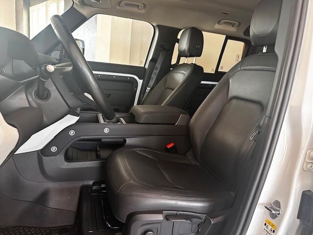 Land Rover Defender 110 3.0D I6 250 CV AWD Auto SE