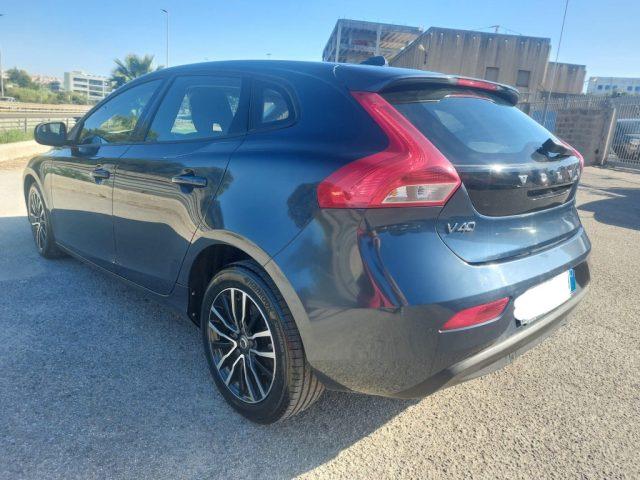 VOLVO V40 D2 Inscription