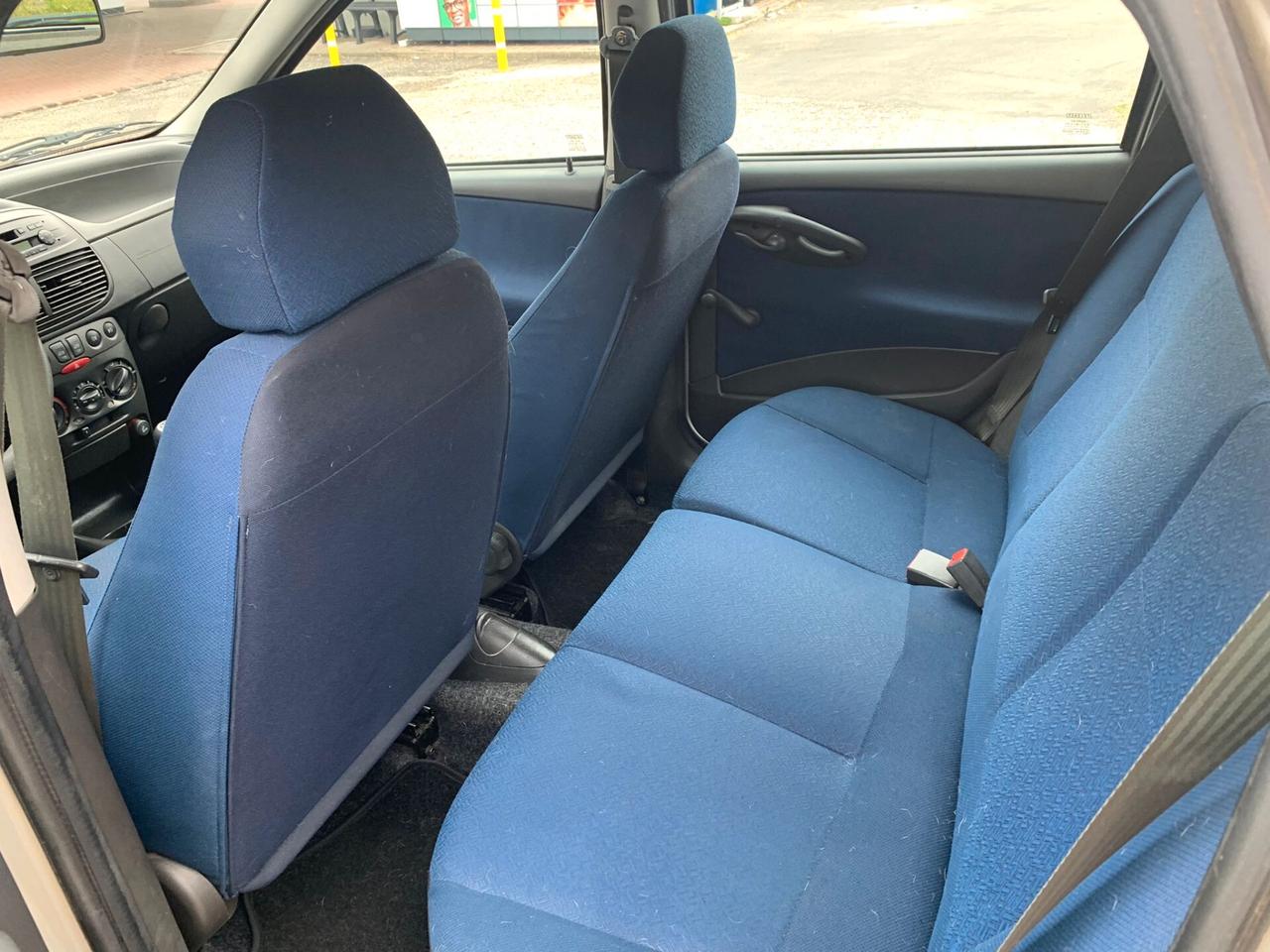 Fiat Punto 1.2 5 porte, unicoproprietario, solo km 122000