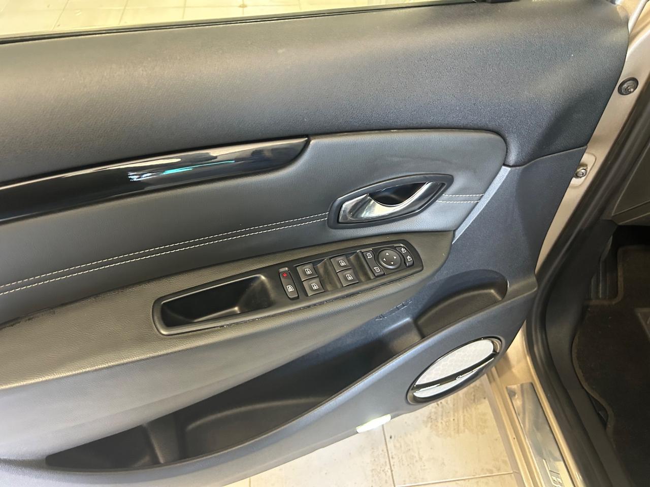Renault Scenic Scénic 1.6 dCi 130CV Start&Stop Bose