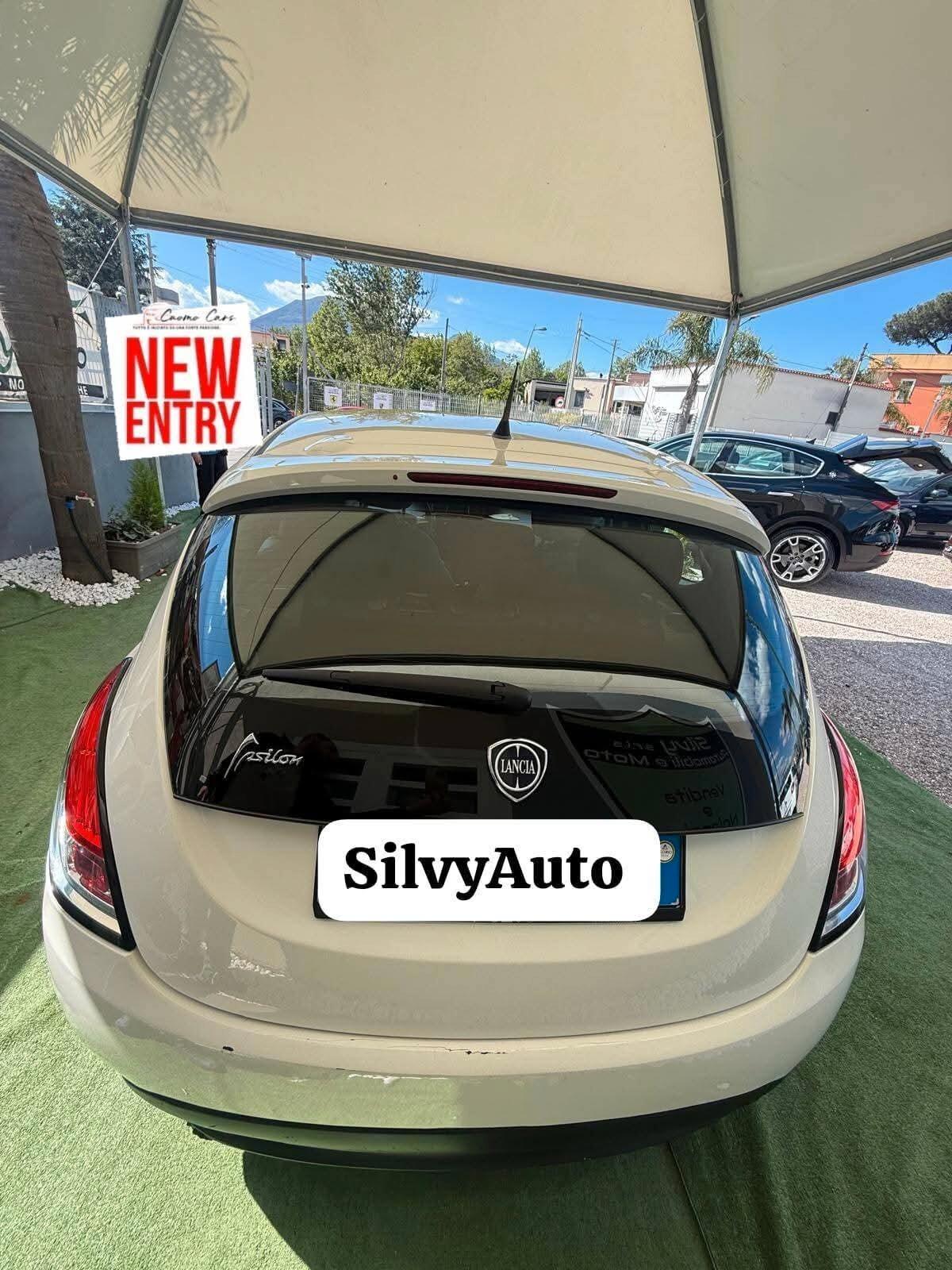 Lancia Ypsilon 1.2 69 CV 5 porte S&S Platinum