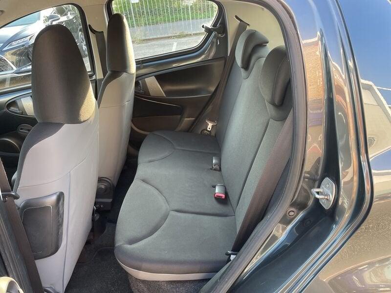 Toyota Aygo Aygo 1.0 12V VVT-i 5 porte Active Connect KM ORIGINALI
