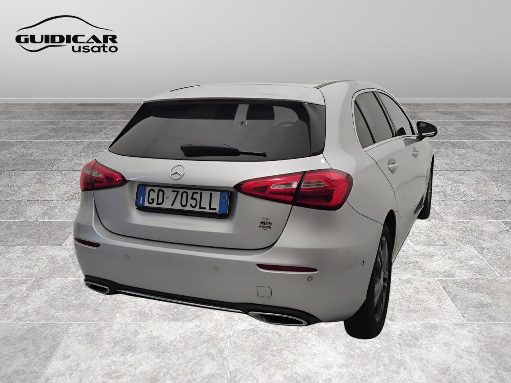 Mercedes-Benz Classe A - W177 2018 - A 180 d Executive auto