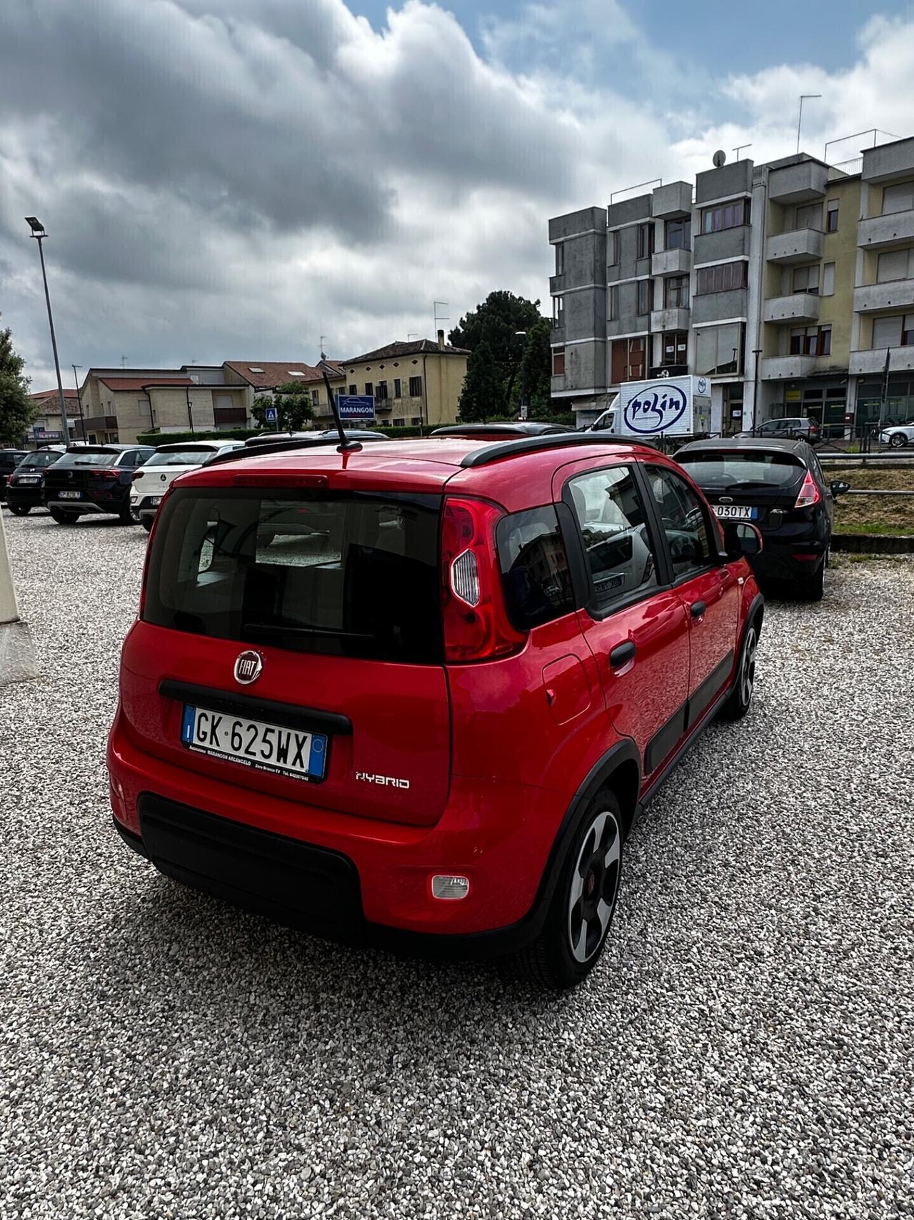 Fiat Panda 1.0 FireFly S&S Hybrid Red