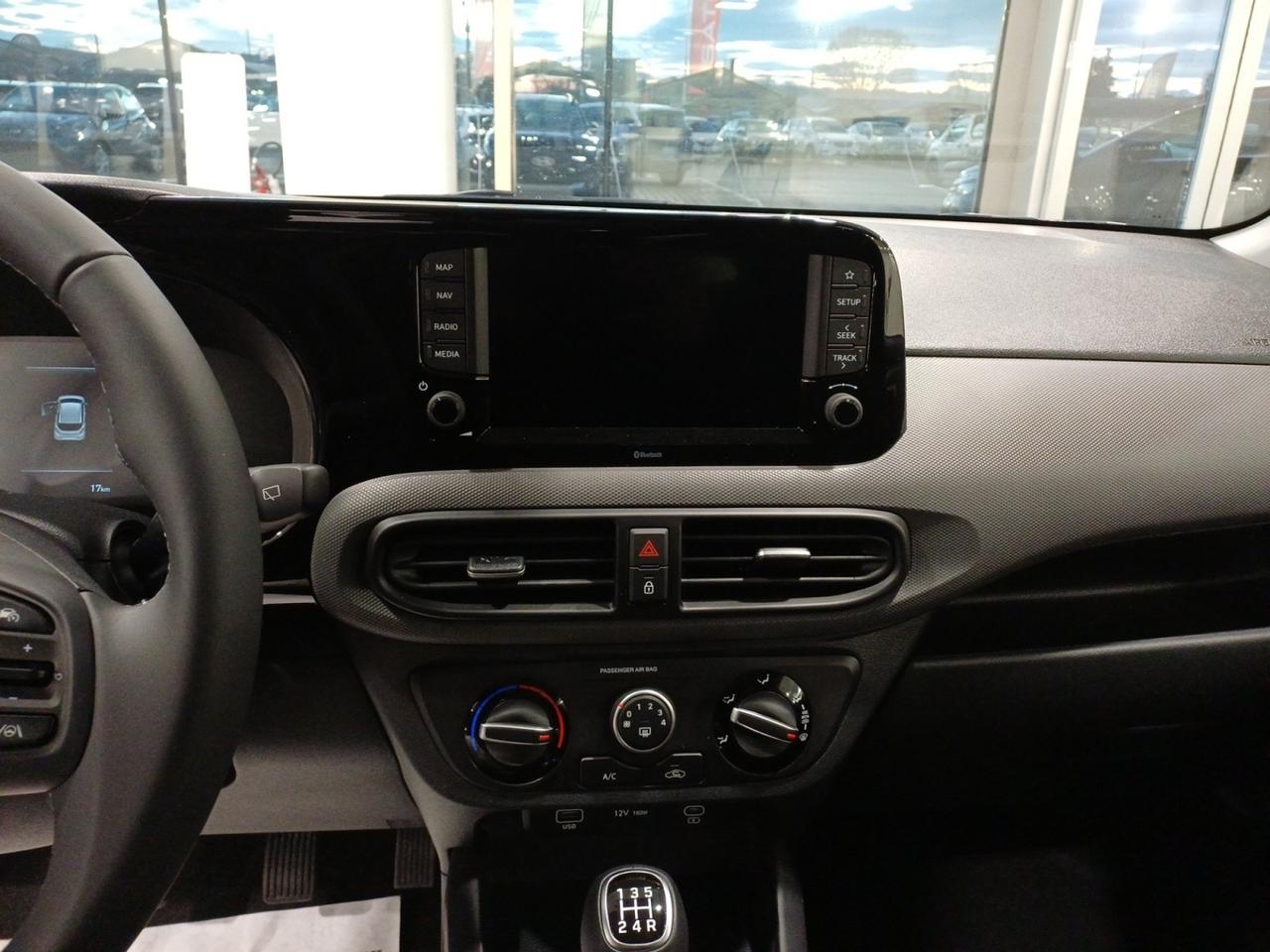 HYUNDAI i10 3ª serie - i10 1.0 MPI AT Connectline