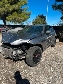 Jaguar F-Pace 2.0 D 204 CV AWD aut. R-Dynamic SE sinistrata incidentata