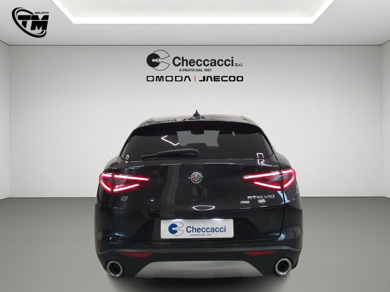 Alfa Romeo Stelvio 2.2 Turbodiesel 210 CV AT8 Q4 Executive