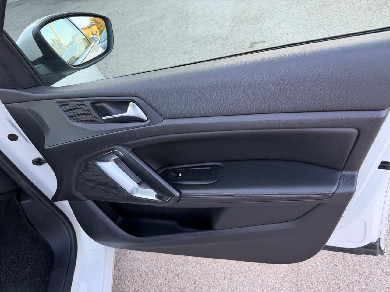 Peugeot 308 1.6 e-HDi 115 CV Stop&Start Active