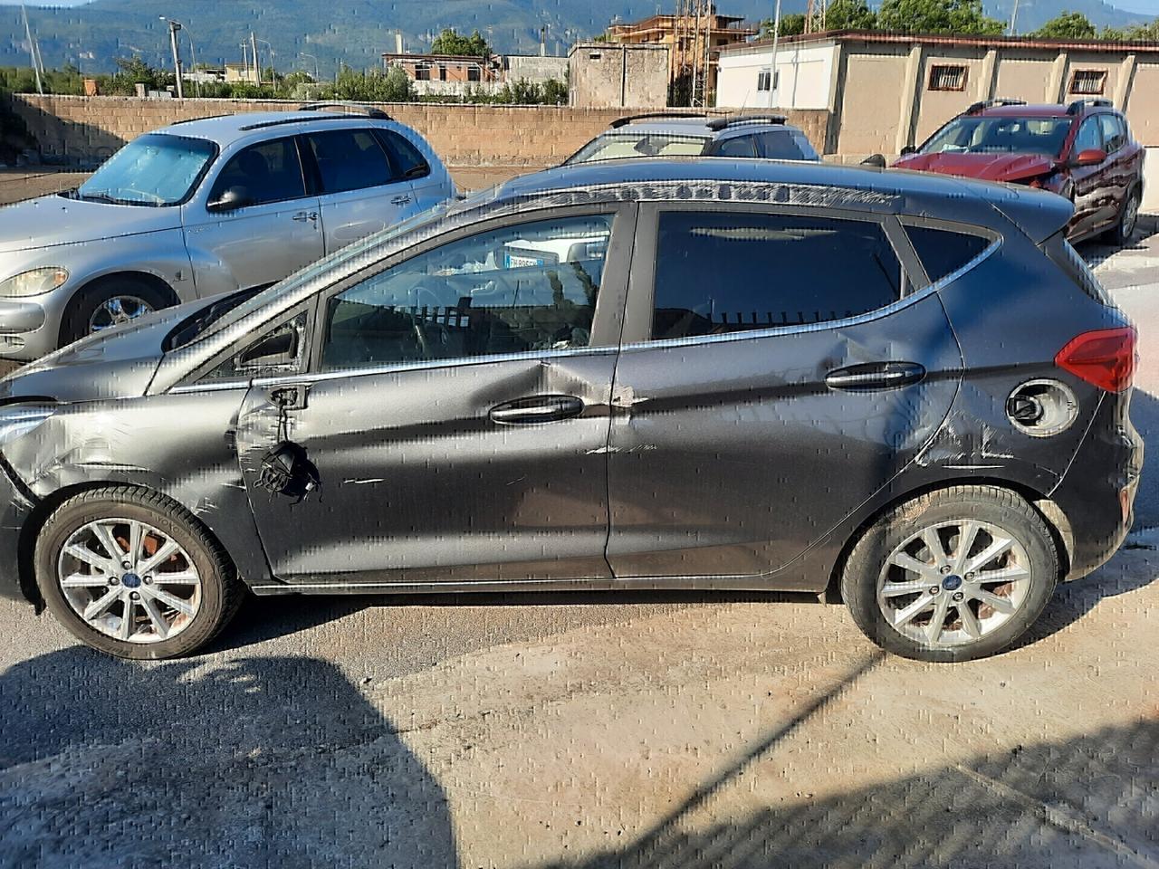 Ford Fiesta 1.5 EcoBlue 5 porte Titanium