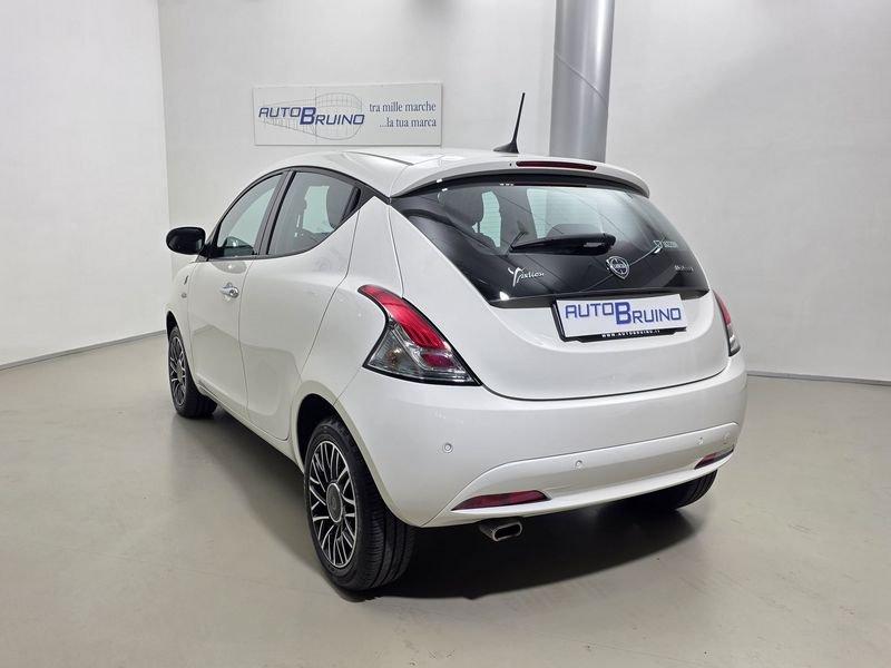 Lancia Ypsilon Ypsilon 1.0 firefly hybrid Alberta Ferretti s&s 70cv