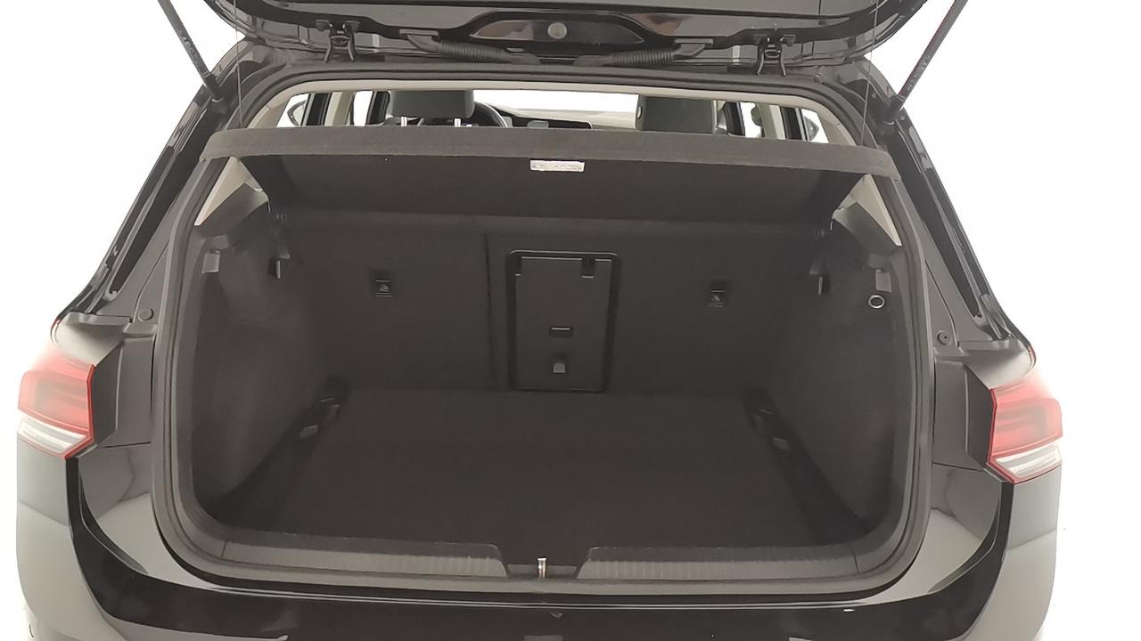 VOLKSWAGEN Golf VIII 2020 - Golf 2.0 tdi Life 115cv dsg