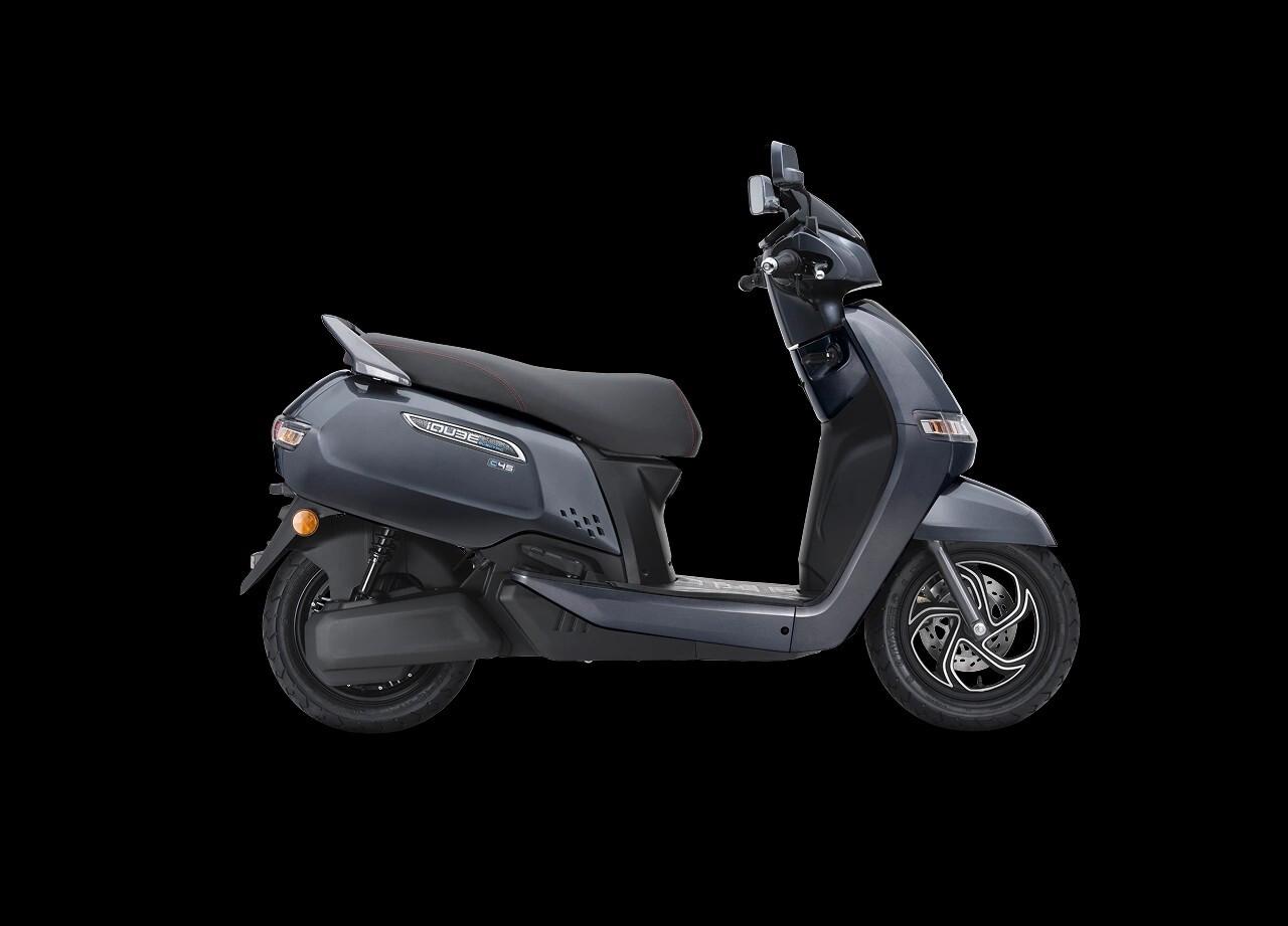 TVS iQube S Elettrico NUOVO €3190 | 100km Autonomia | NO Benzina