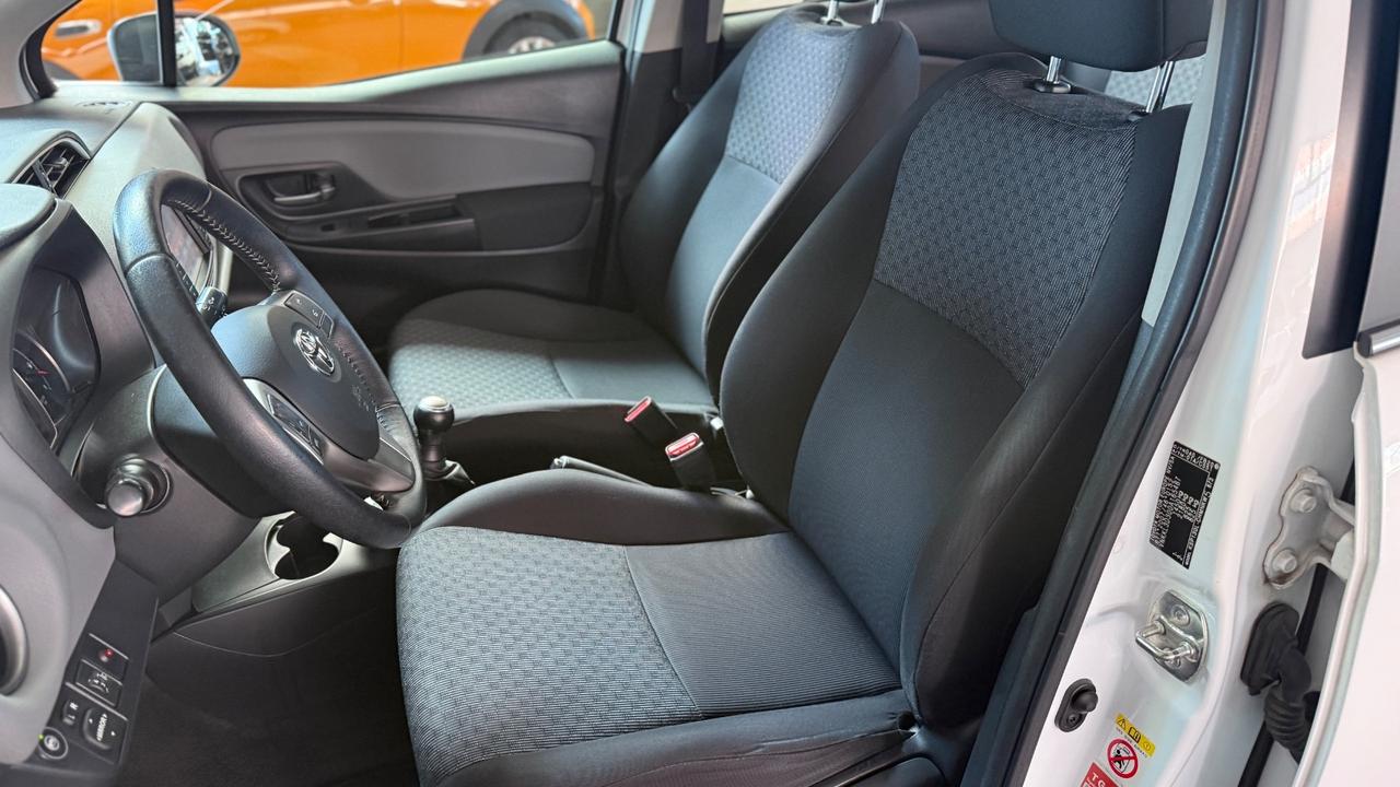 Toyota Yaris GPL LOUNGE
