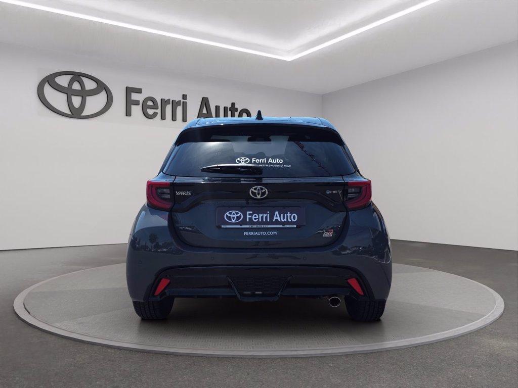 TOYOTA Yaris 1.5h 130 gr sport del 2025