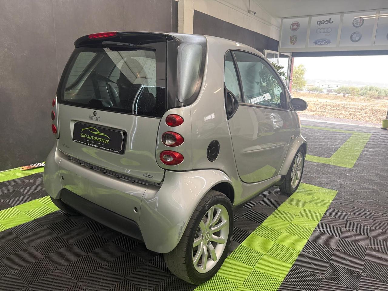 Smart Fortwo 0.7 Turbo Basis Pure