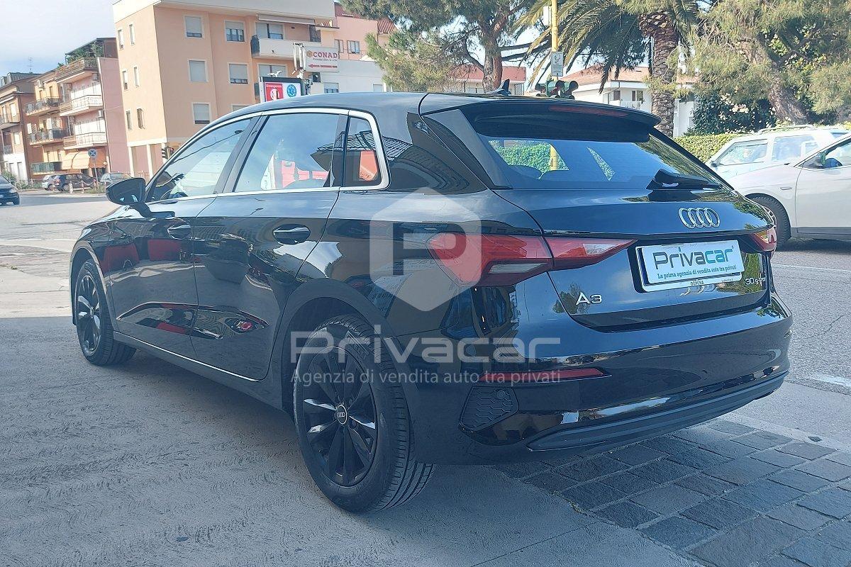 AUDI A3 SPB 30 g-tron S tronic Business