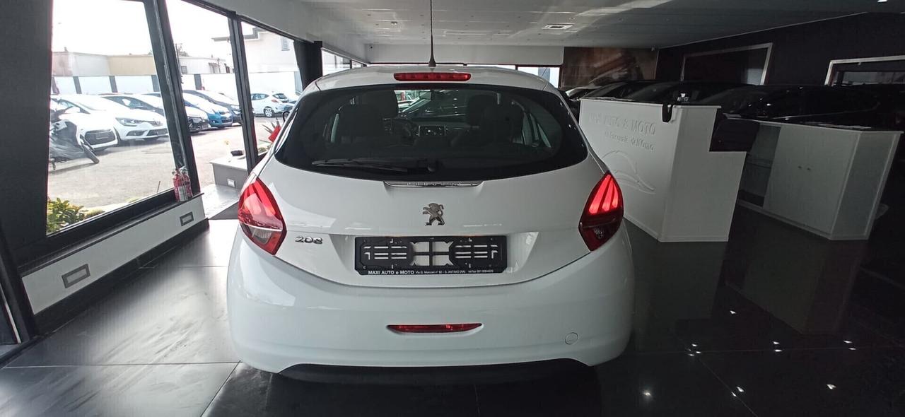 Peugeot 208 BlueHDi 100 Allure 60000 KM