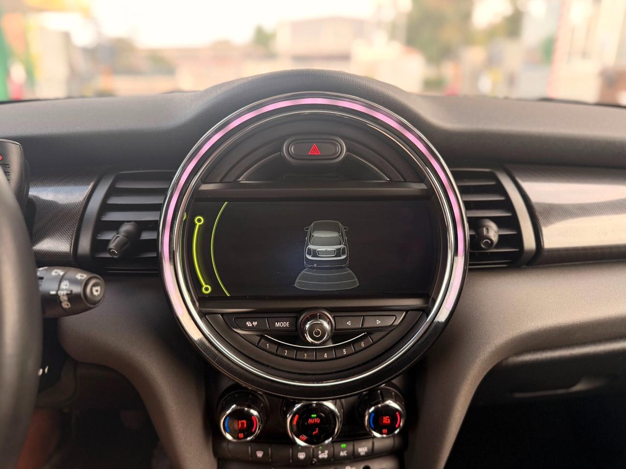 Mini 1.5 Cooper D/PELLE/FULL LED/NAVI/PDC/BELLA