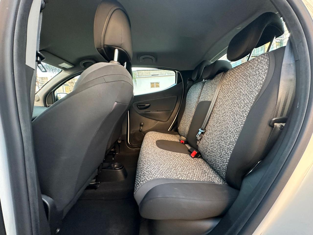 Lancia Ypsilon 1.2 GPL 69CV Elefantino Blu S&S Uff Italy USB