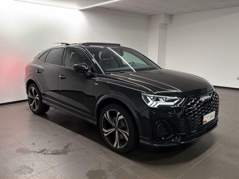 Audi Q3 Q3 SPORTBACK 40 2.0 TDI S LINE QUATTRO S-TRONIC 200CV