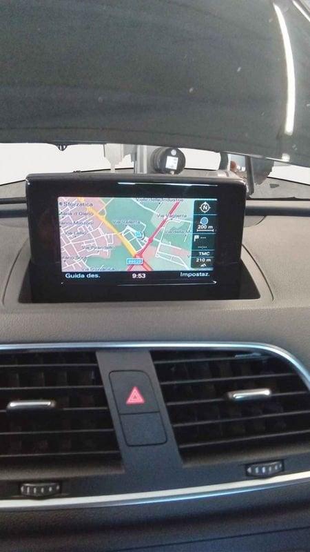 Audi Q3 2.0 TDI 120 CV Business