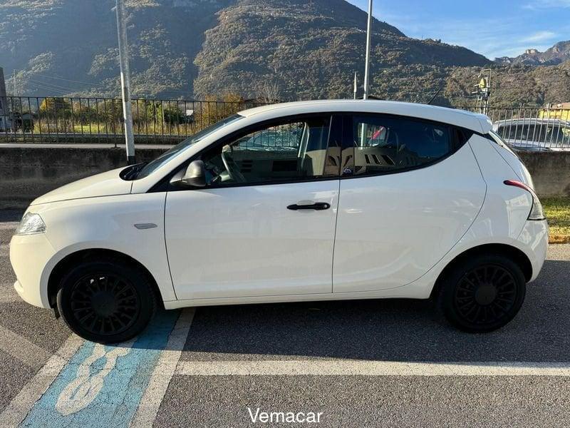 Lancia Ypsilon Ypsilon 1.2 69 CV 5 p Elef Blu-SOLO KM 51500!!NEOPAT