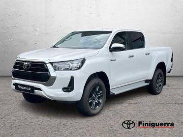 Toyota Hilux doppia cabina Lounge 2.4 cc automatico