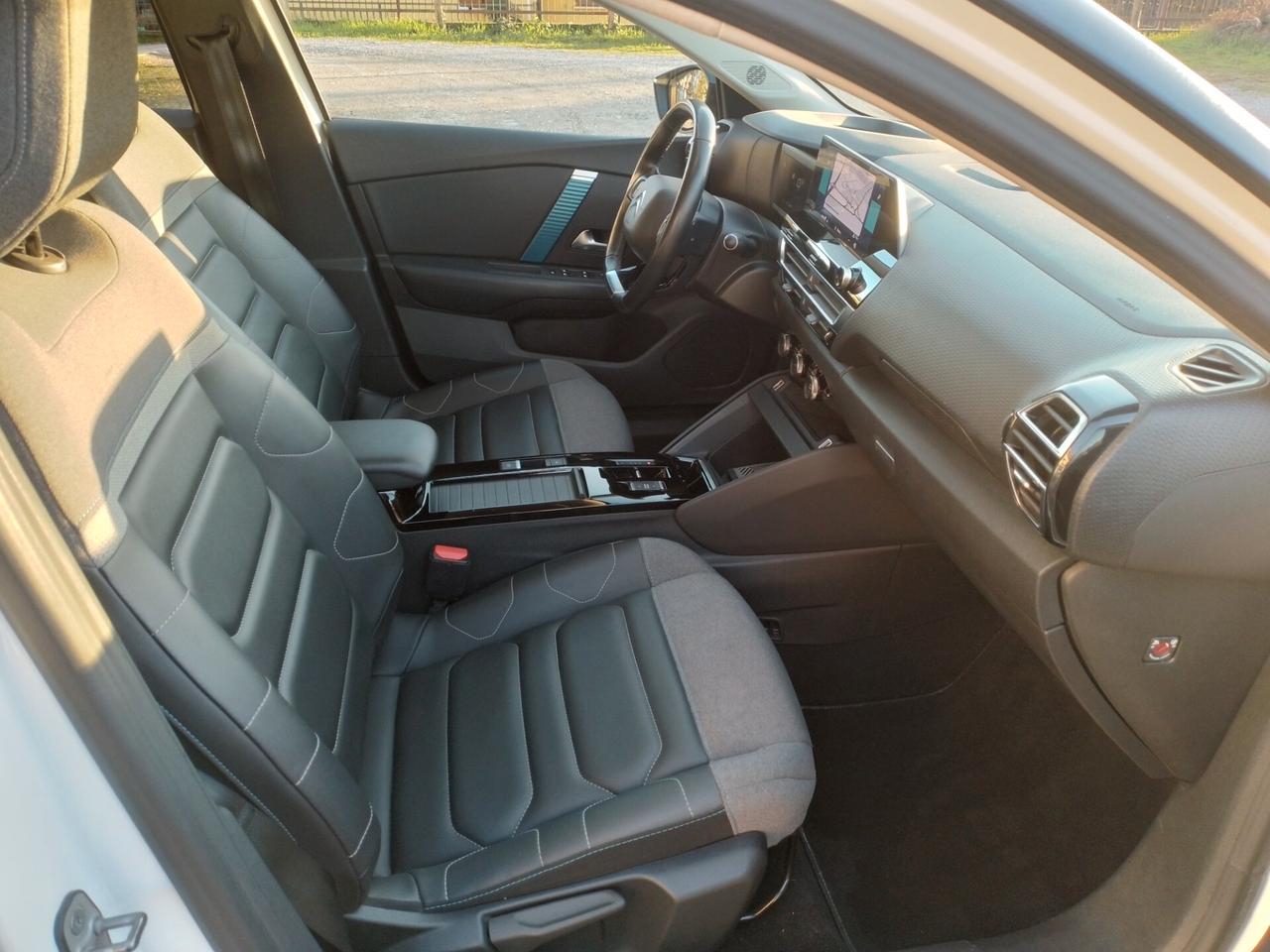 Citroen C4 E-C4 Elettrica 136 CV Shine