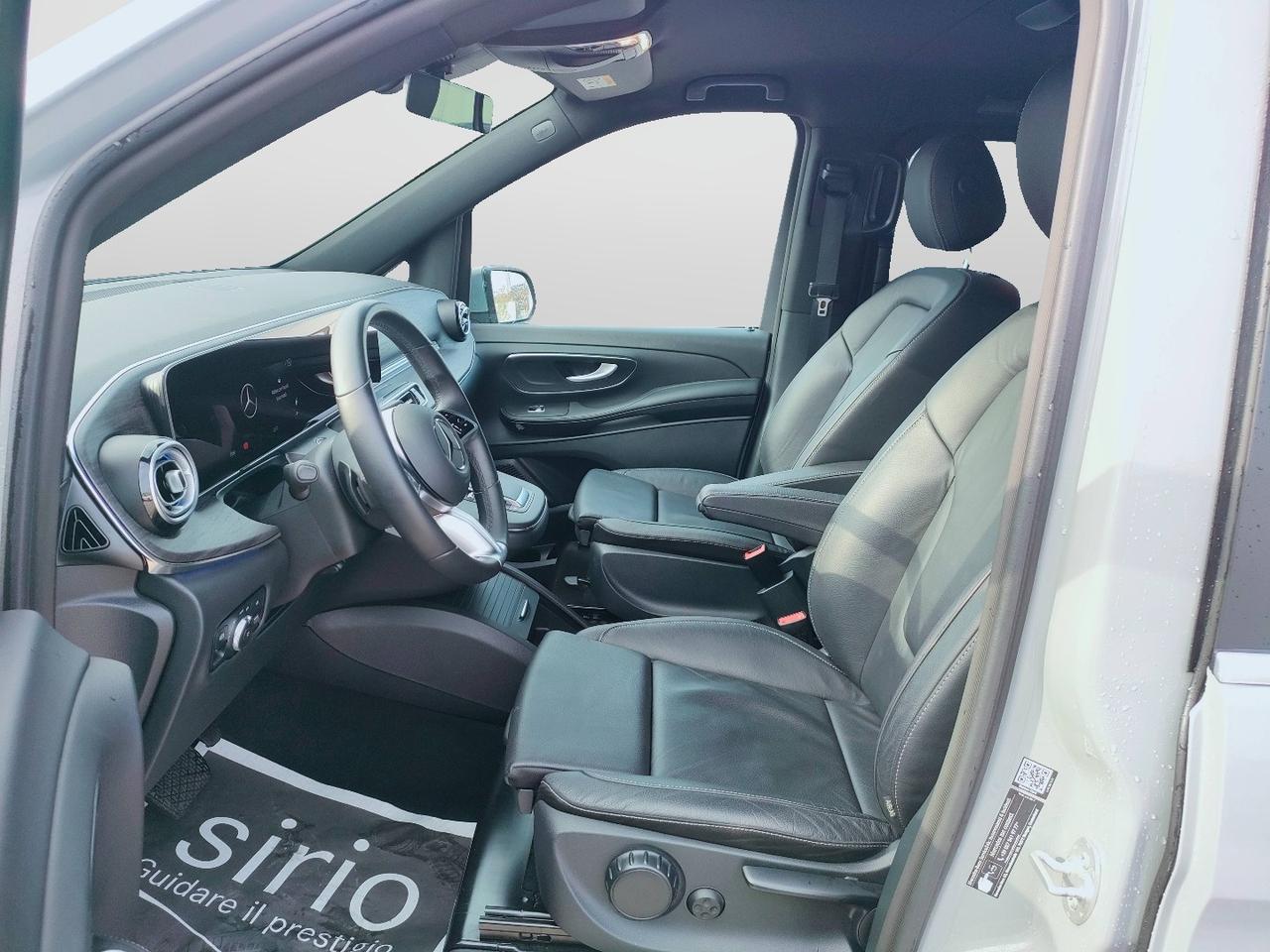 Mercedes-Benz Classe V 2024 Extralong - V Extralong 250 d Avantgarde auto