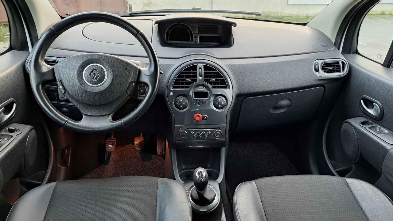 Renault Modus Grand 1.2 16V TCE Live