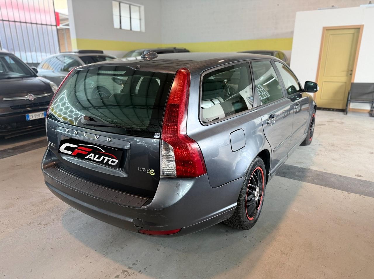 Volvo V50 1.6 Diesel 115CV Per Neopatentati