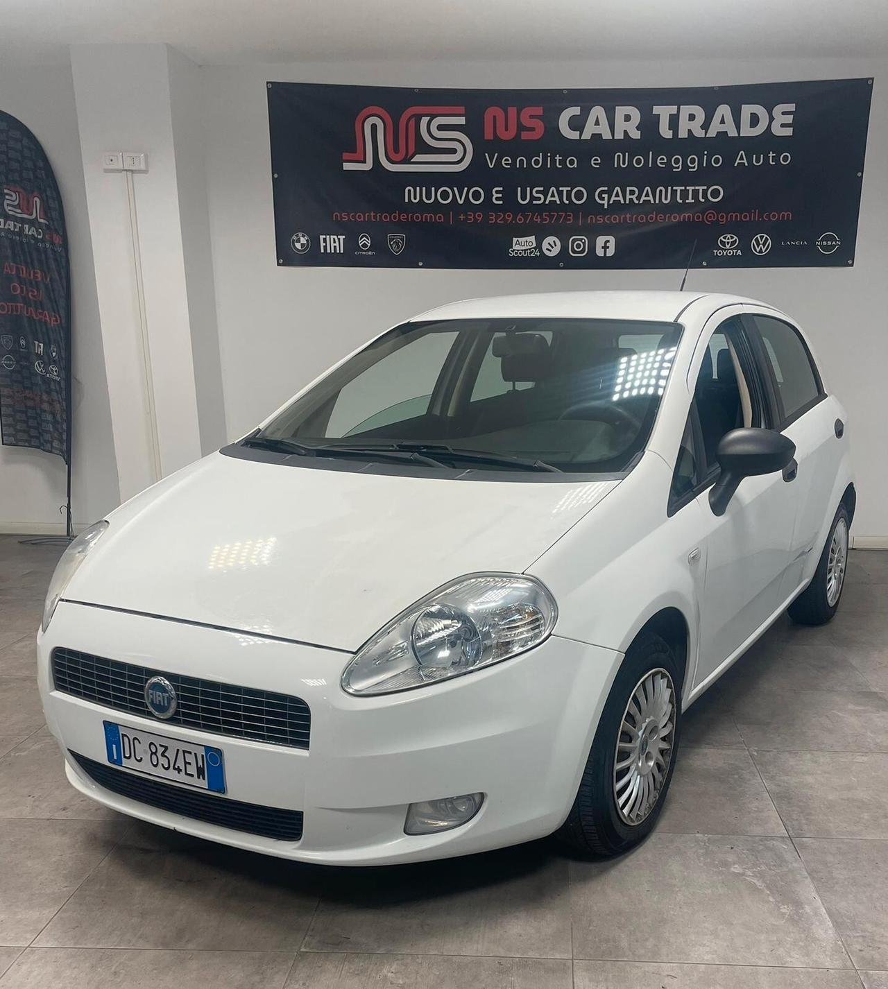 FIAT GRANDE PUNTO 1.2 - OK NEOPATENTATI - 110.000 KM ORIG