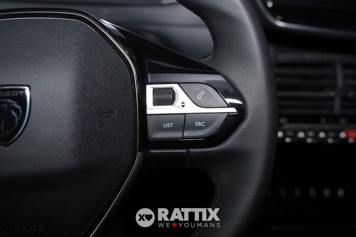 Peugeot 3008 1.2 Puretech 100CV Allure