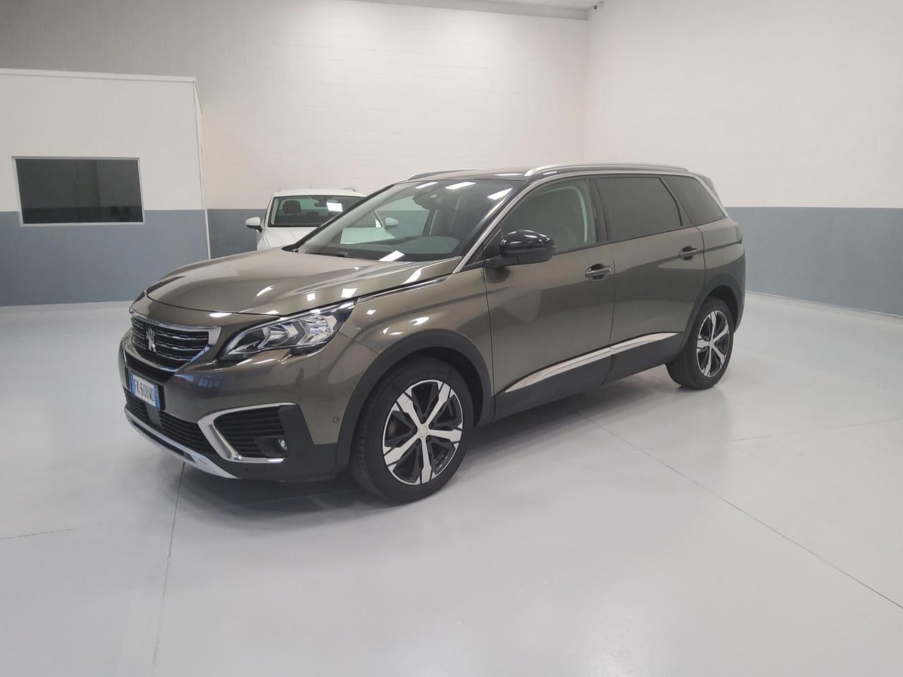 Peugeot 5008 BlueHDi 150 S&S Allure
