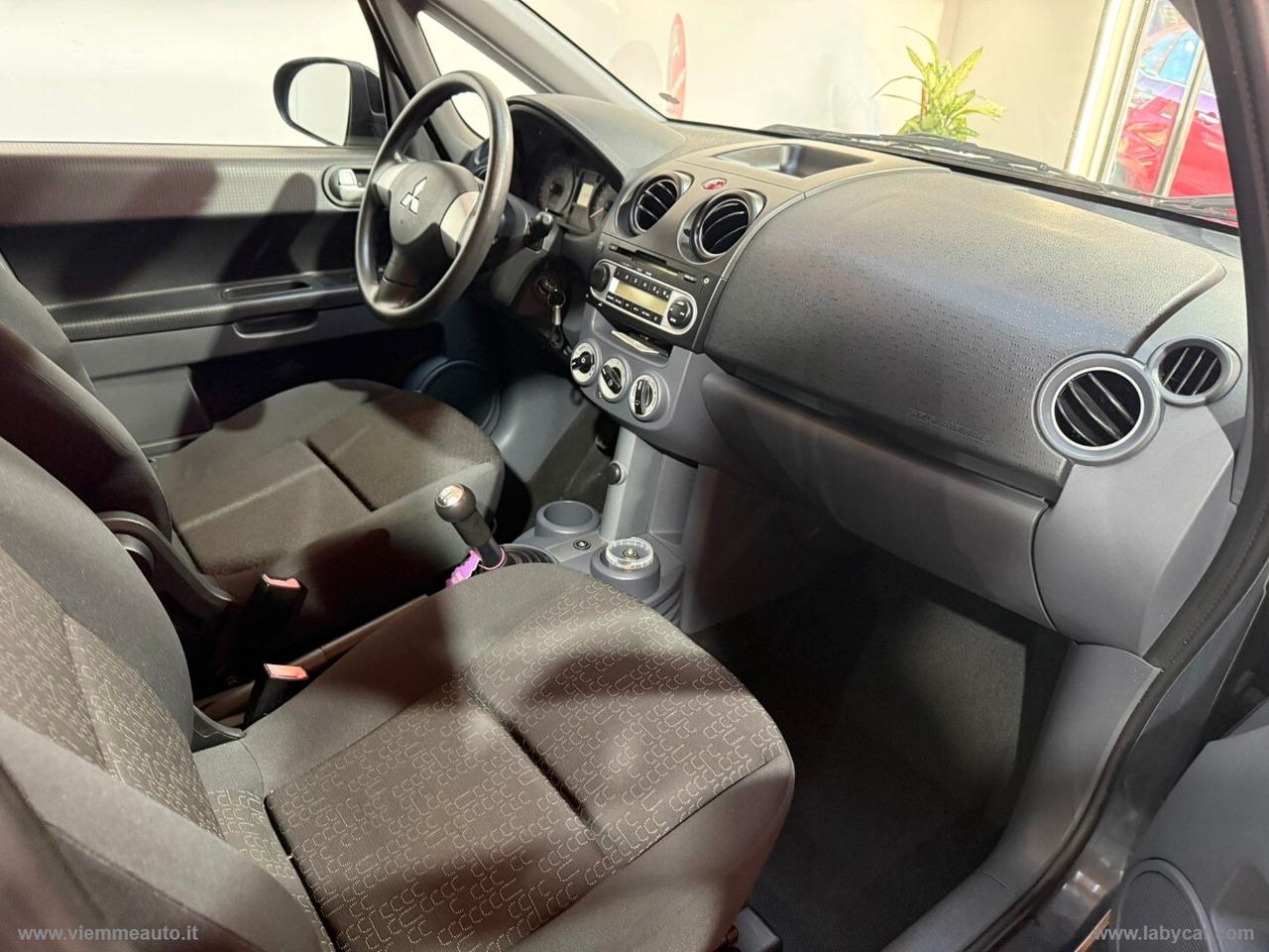 Mitsubishi Colt 1.1 12V 5p.GPL Special Action Model