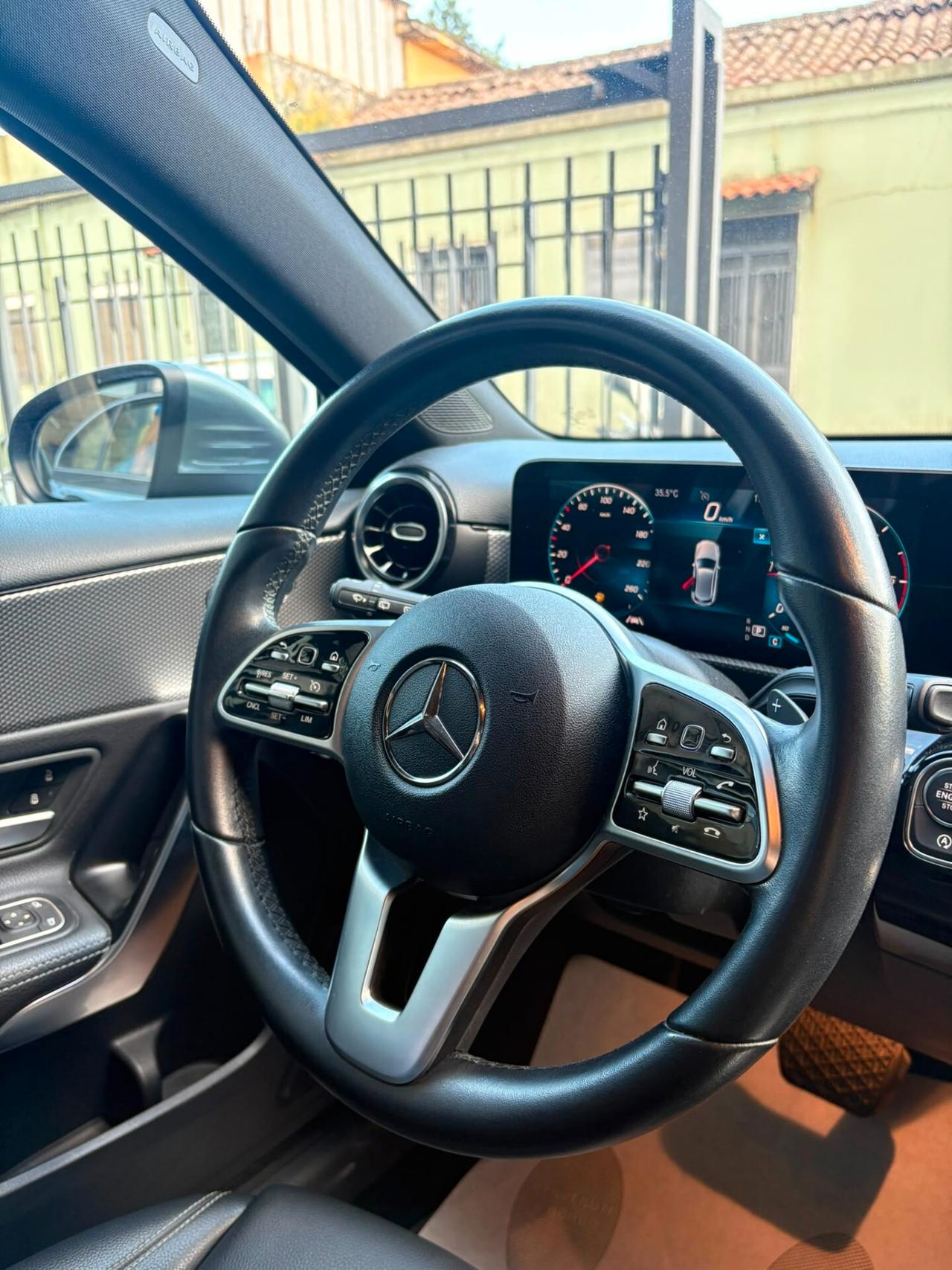 Mercedes-benz CLA 180 d Automatic Premium