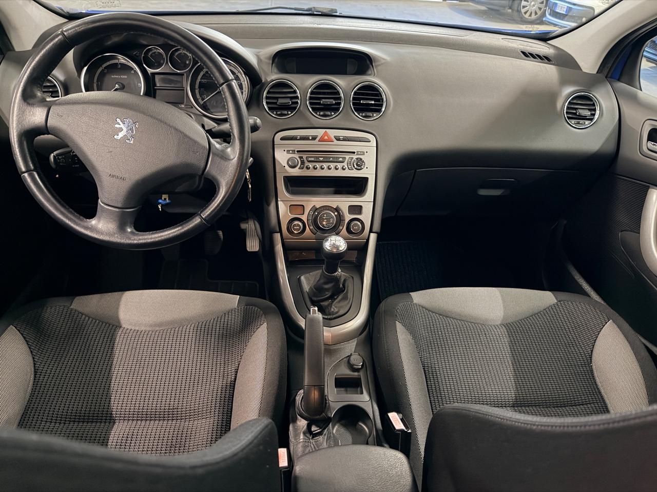 Peugeot 308 1.4 VTi 98CV 5p. Premium