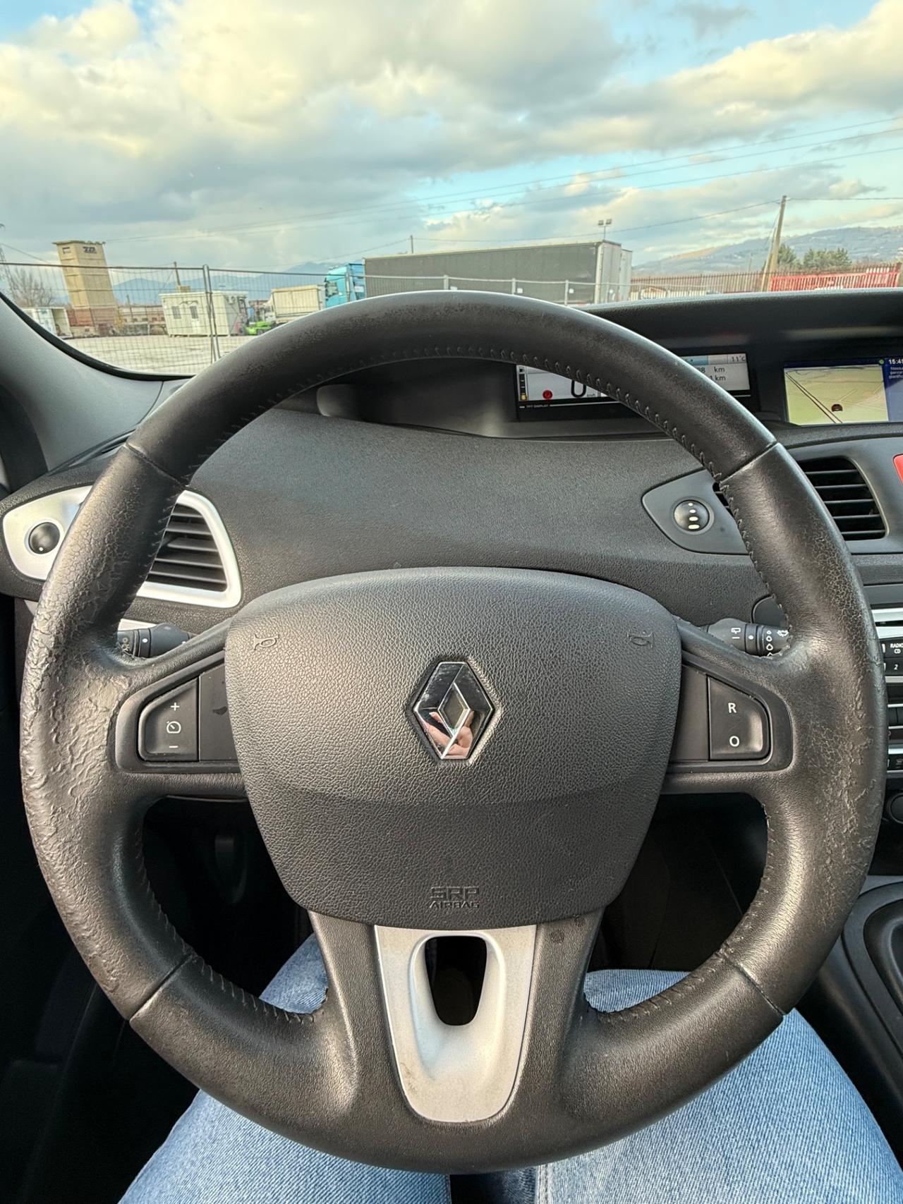 Renault Scenic Scénic 1.9 dCi 130CV Luxe