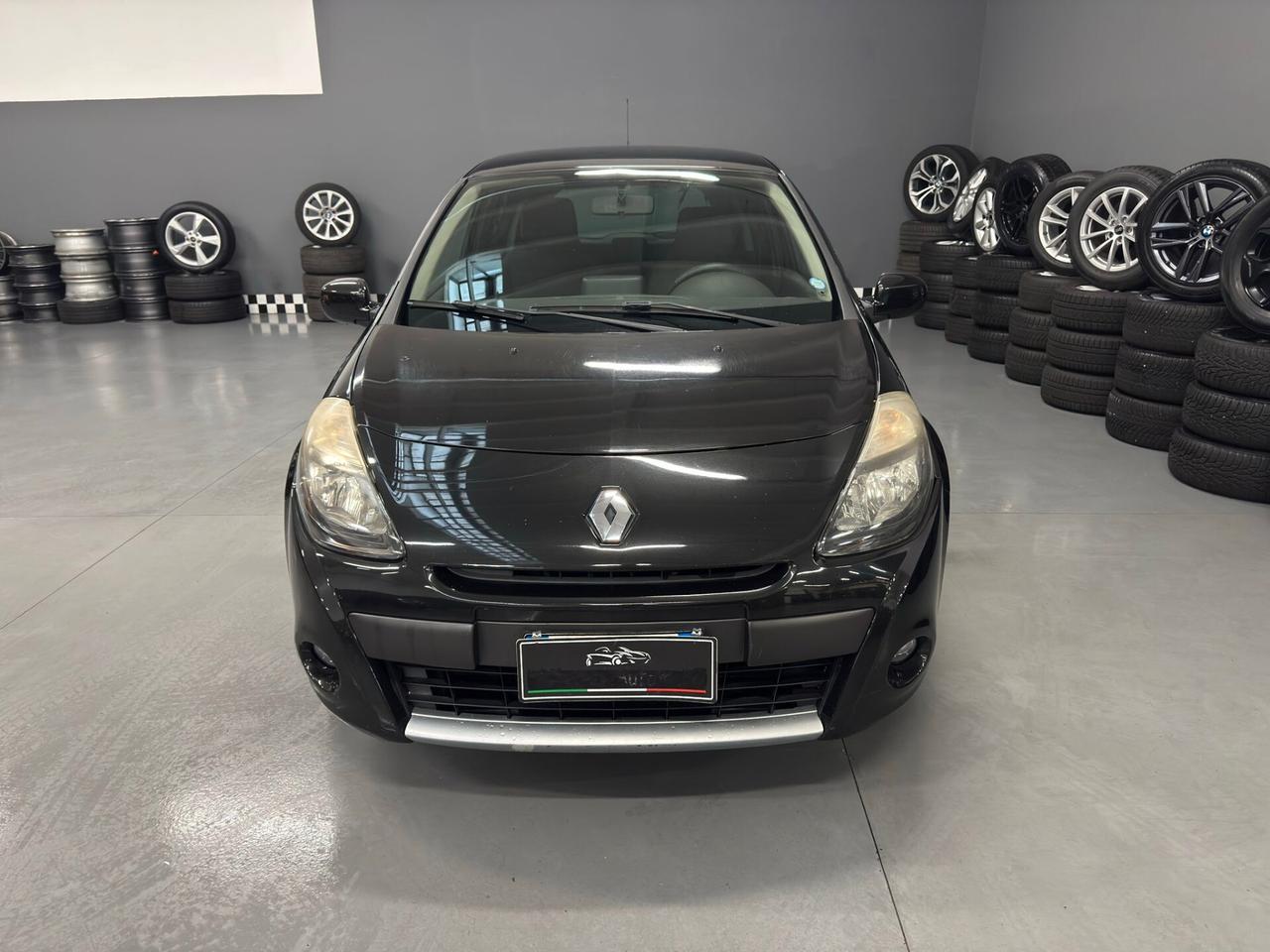 Renault Clio 1.2 16V 3 porte Luxe