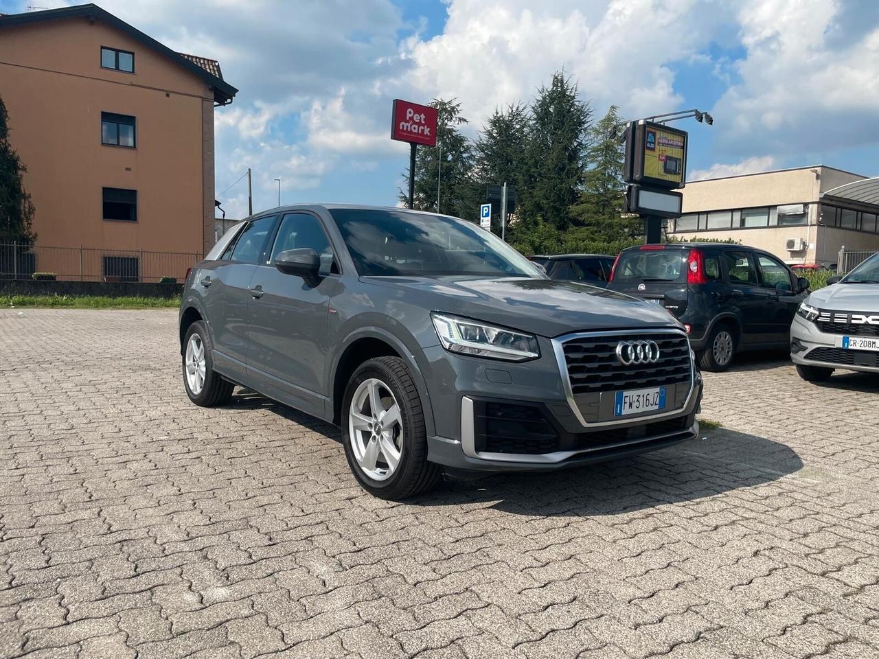 Audi Q2 35 TFSI S tronic line Edition