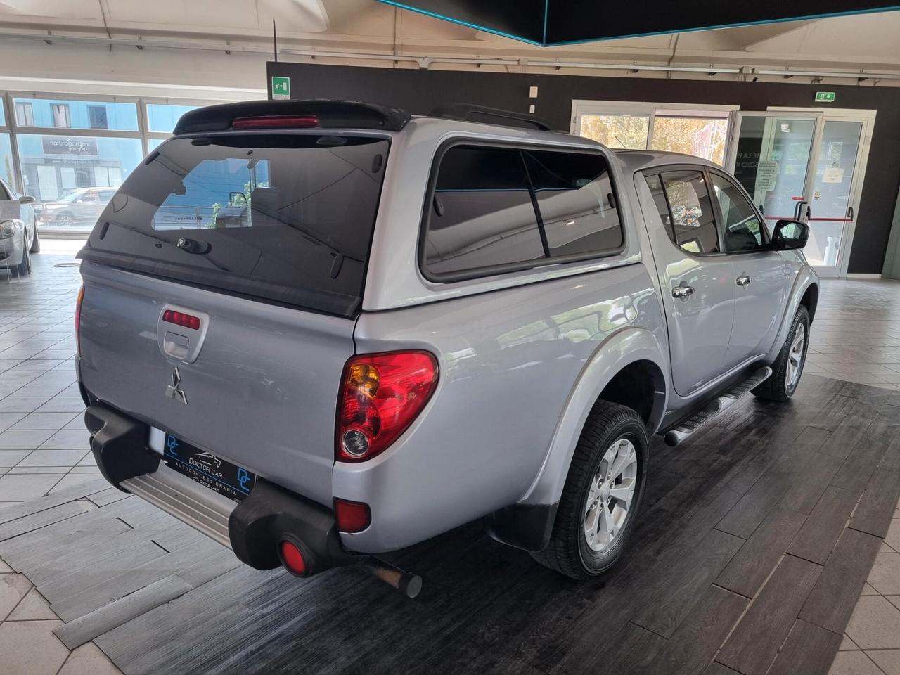 Mitsubishi L200 2.5 DI-D/178CV DC Intense Plus