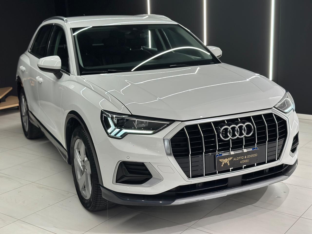 Audi Q3 35 TDI 2.0 150 CV Business Advanced 12.2018